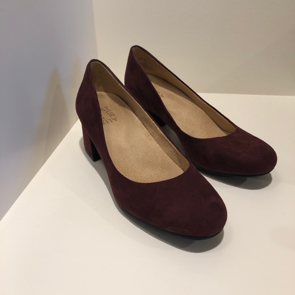 Naturalizer Block Heel Pumps Deep Red Size 7 (NEW)